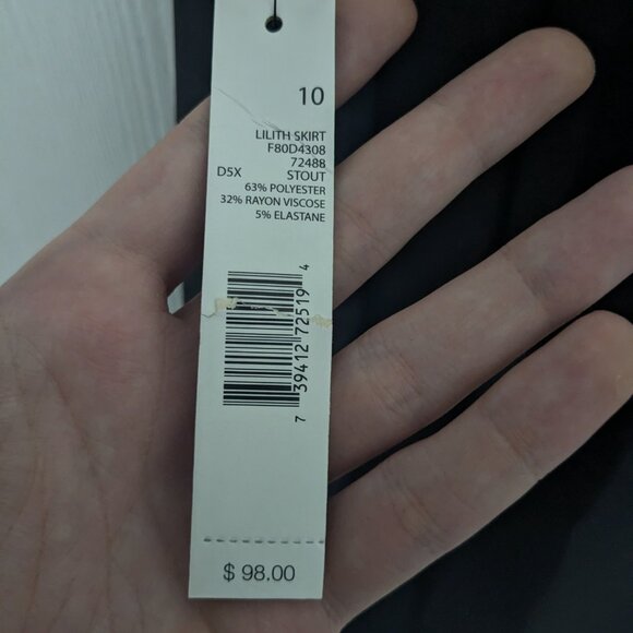 Brand New Tahari Skirt - Picture 2 of 3